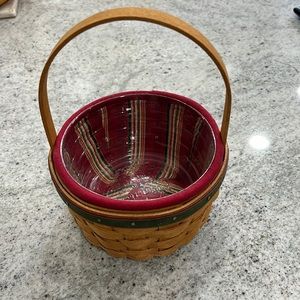 Longaberger basket with liner